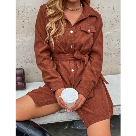 Corduroy belted button down skirt dress - Picture 4 of 7